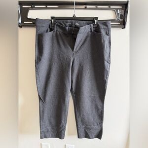 Old Navy Gray Straight Leg Women's Pants (High-Rise Pixie Straight)
